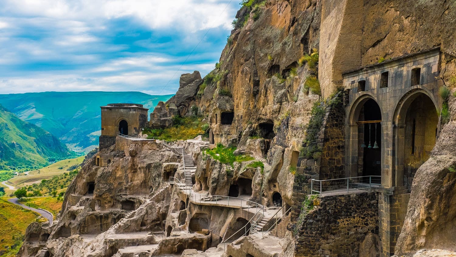 Vardzia Cave City